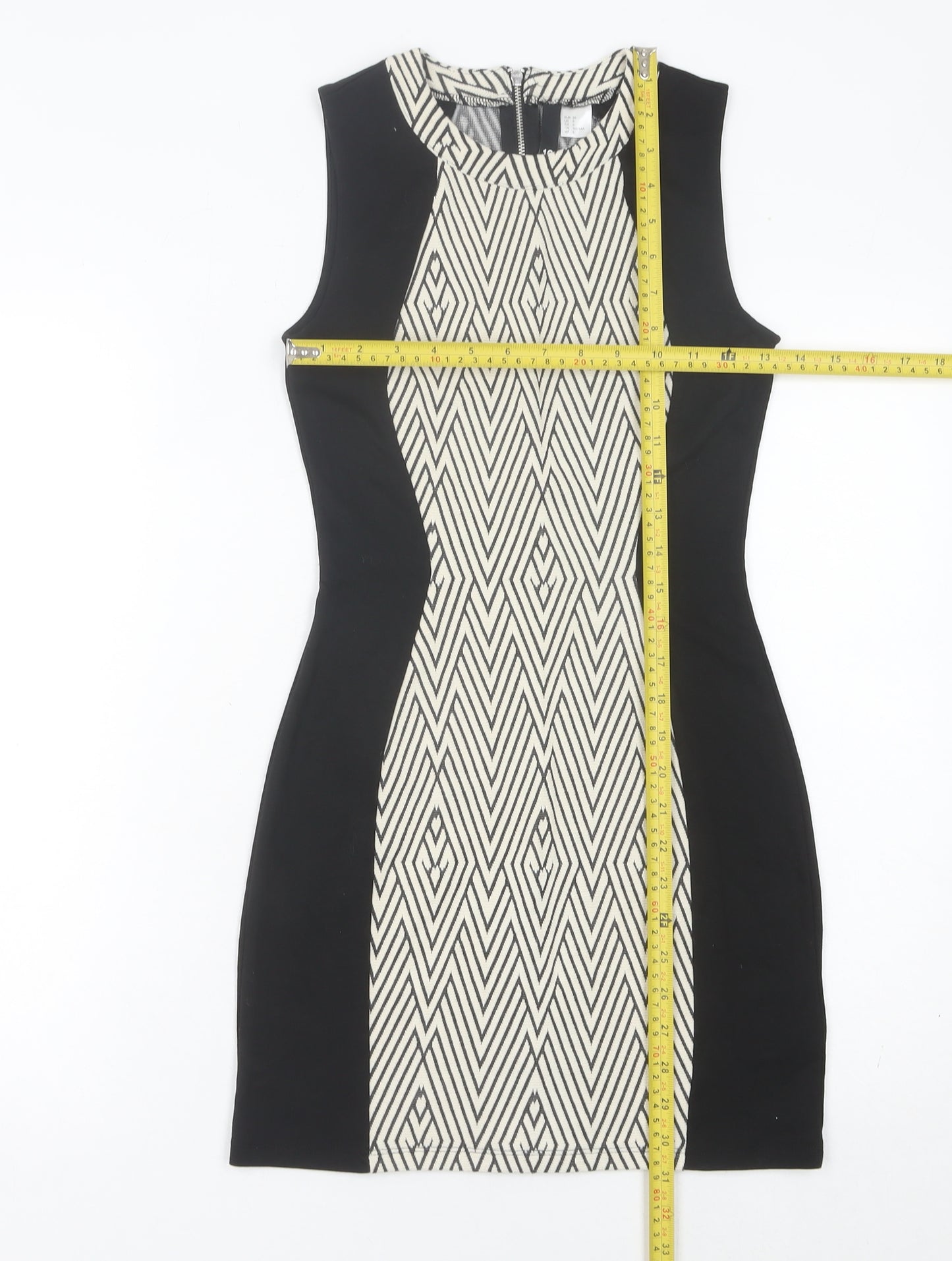 H&M Women’s Black & White Geometric Bodycon Dress Size 8