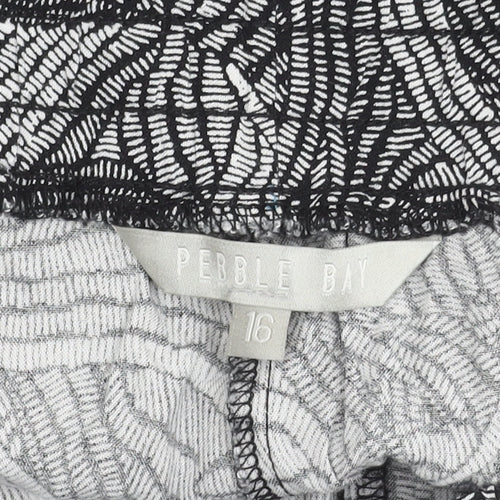 Pebble Bay Womens Black Viscose Geometric Print Shorts Size 16