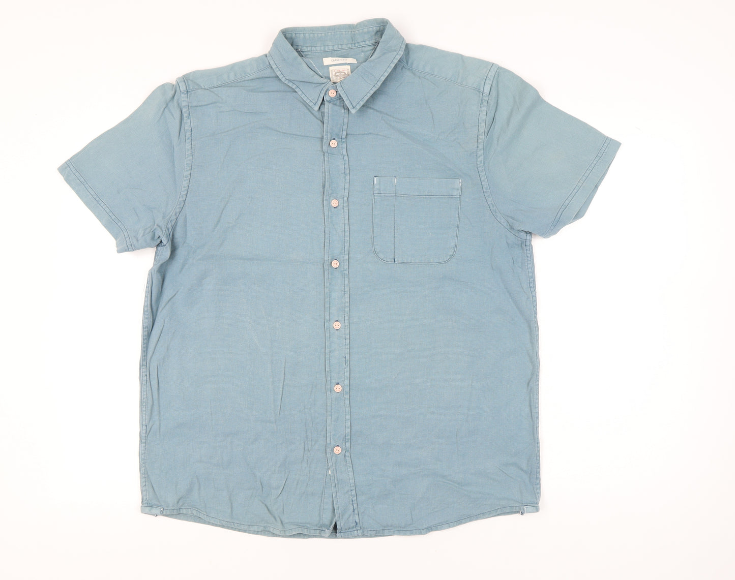 Laundered Classics Men's Blue L Classic Fit Short Sleeve Button-Up Shirt