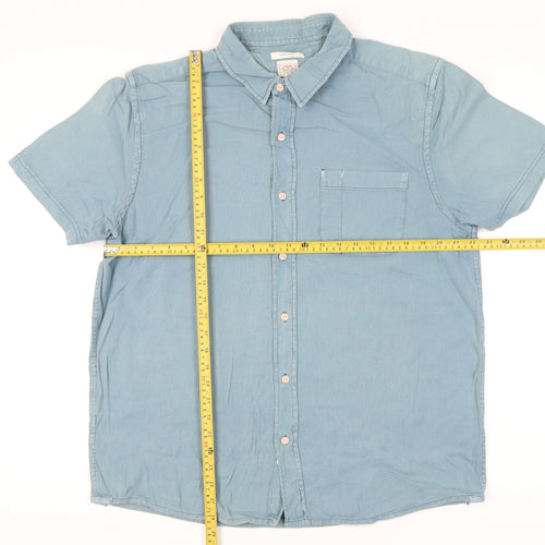 Laundered Classics Men's Blue L Classic Fit Short Sleeve Button-Up Shirt