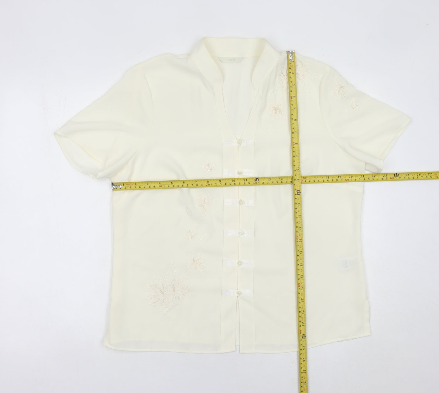 Marks and Spencer Women’s Ivory Embroidered Blouse Size 16 Short Sleeve