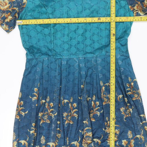 Tenki London Women Blue Floral Fit & Flare Dress Size 12 V-Neck Knee Length