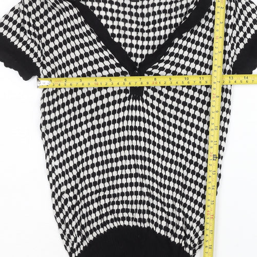 H&M Women Black & White Size 10 V-Neck Henley Knit Jumper