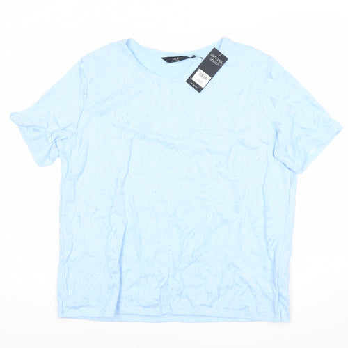 Isle Essentials Women’s Blue Floral T-Shirt L Short Sleeve Round Neck