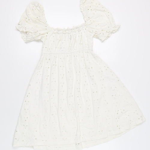 ASOS Women White Size 8 A-Line Puff Sleeve Knee Length Cotton Dress