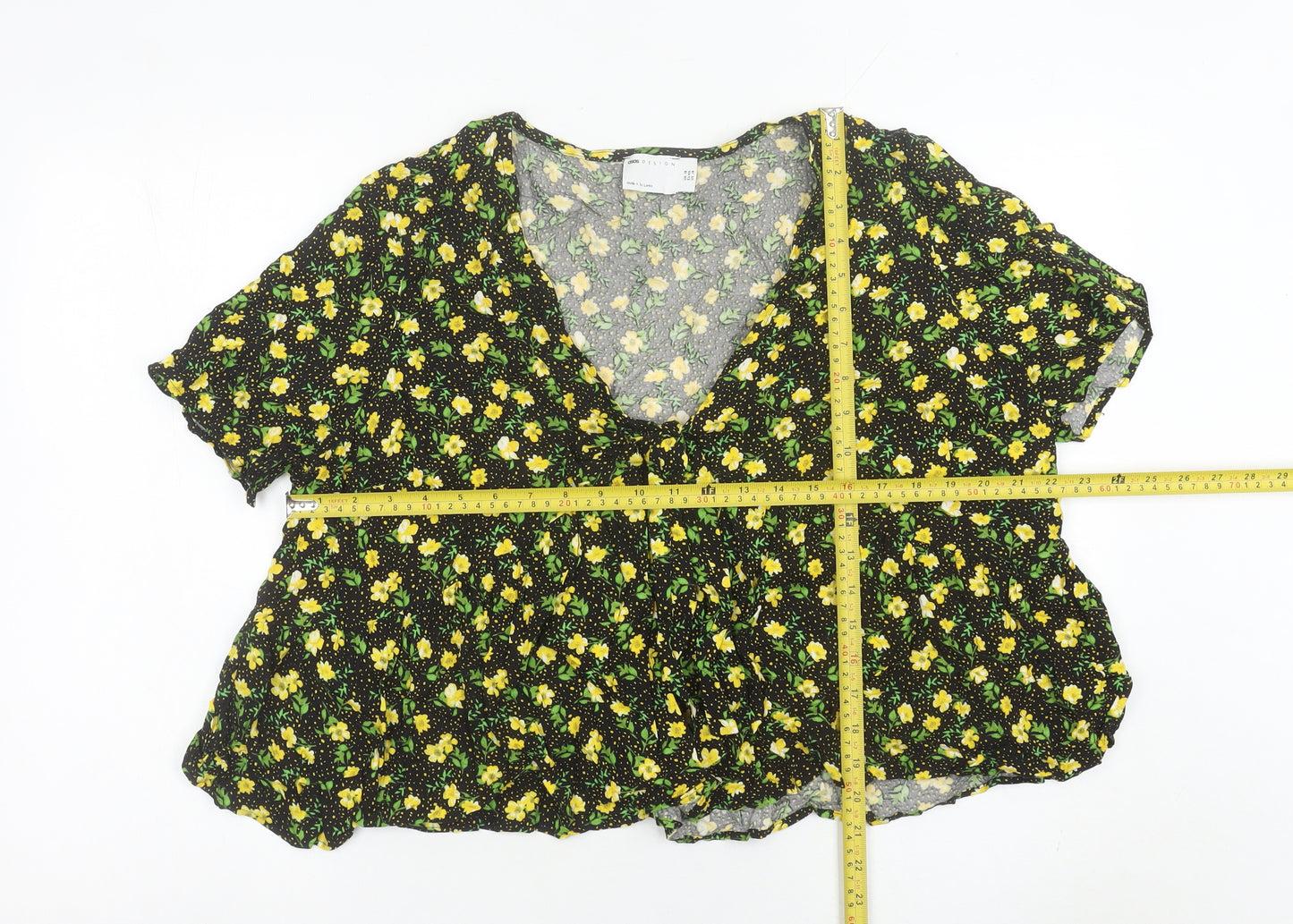 ASOS Women’s Black Floral Viscose Cropped Blouse Size 18