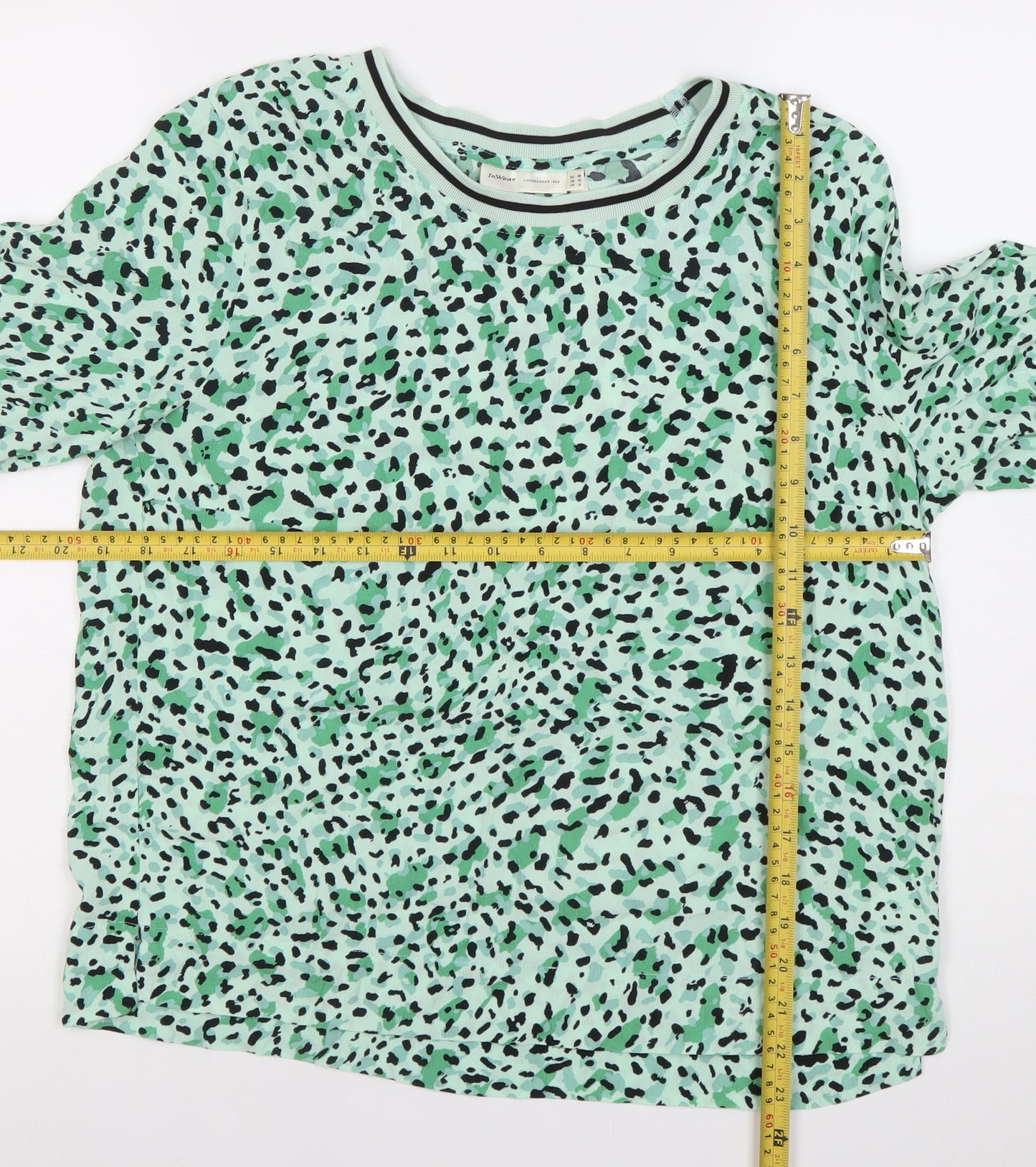 InWear Womens Green Animal Print T-Shirt Size 12 Short Sleeve