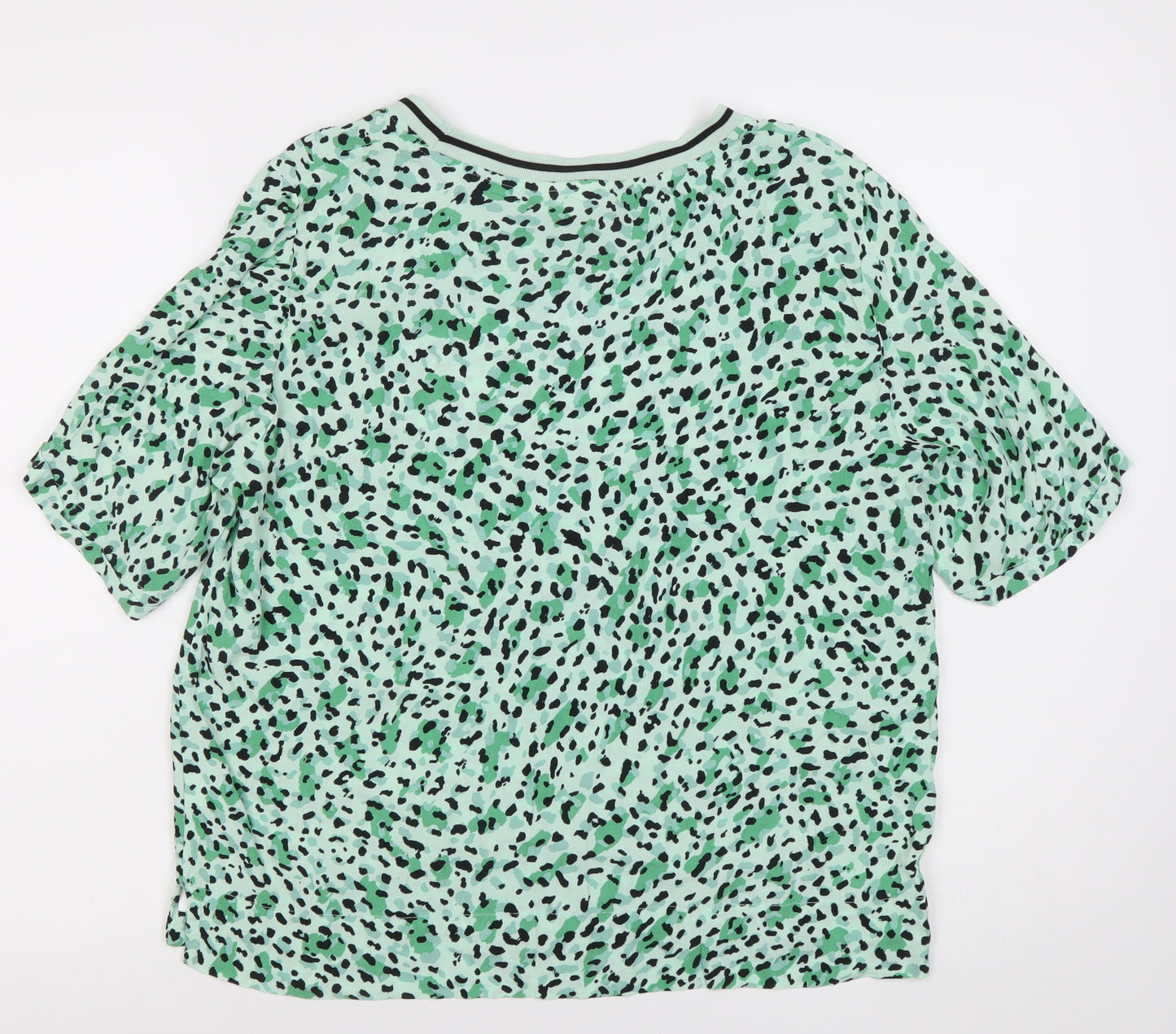 InWear Womens Green Animal Print T-Shirt Size 12 Short Sleeve