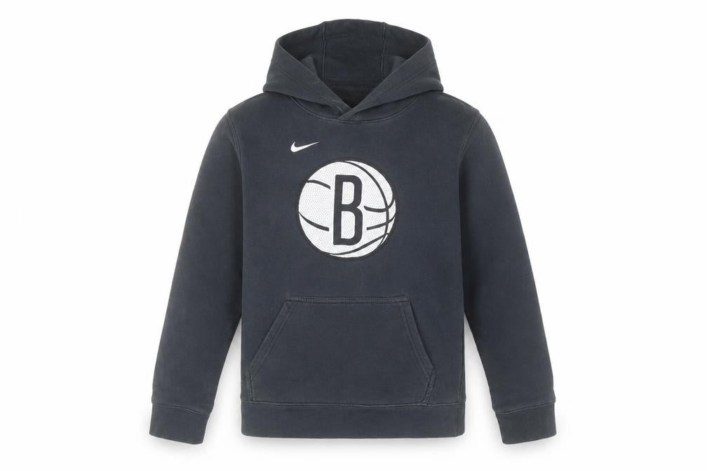 Front view of Nike boys’ black pullover hoodie m 150-160cm basketball logo