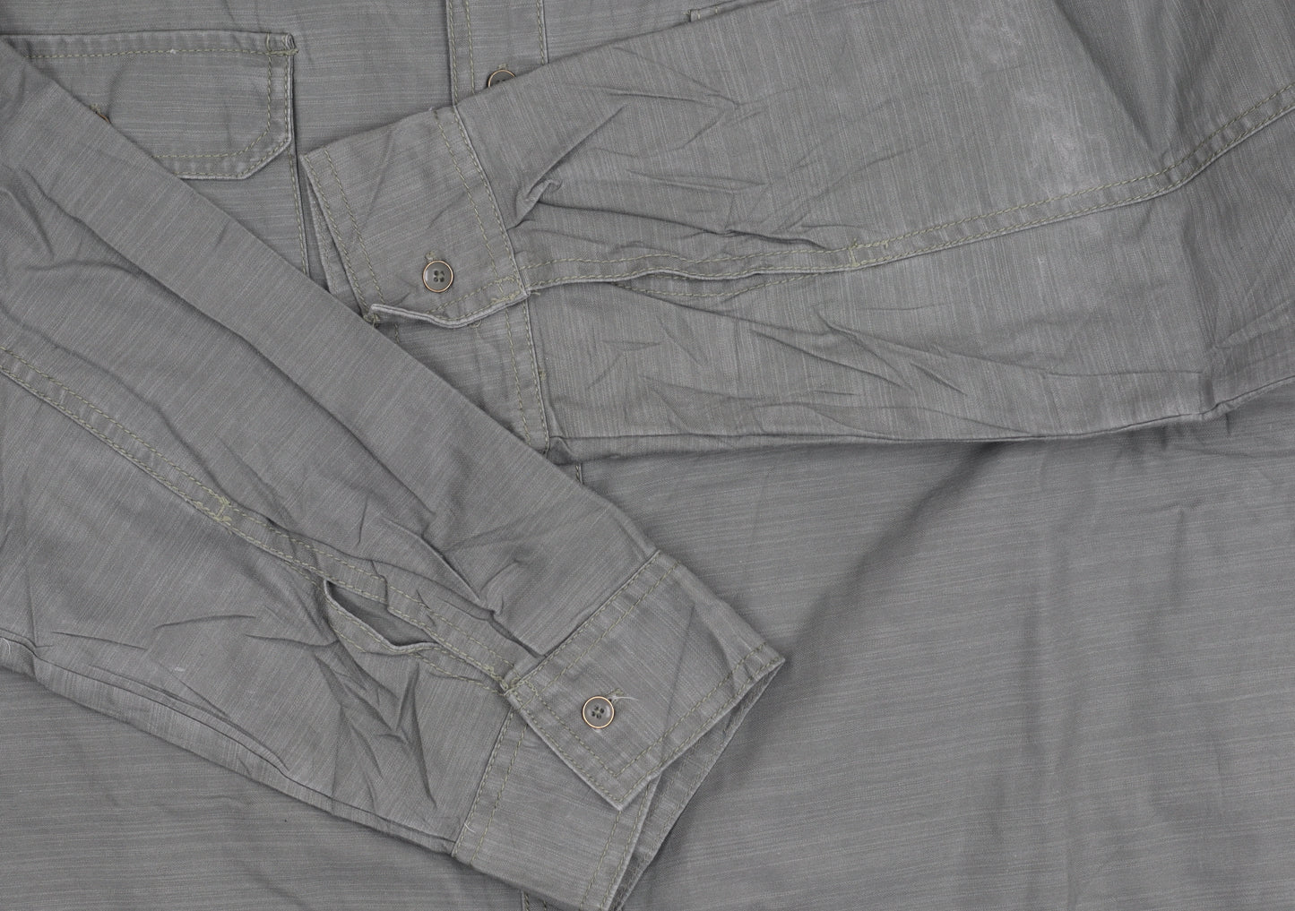 Gap Men’s Grey Classic Fit Long Sleeve Cotton Button-Up Shirt XL