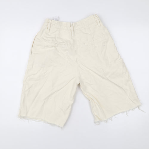 Zara Women Ivory Size 6 High Rise Pleated Cut-Off Shorts