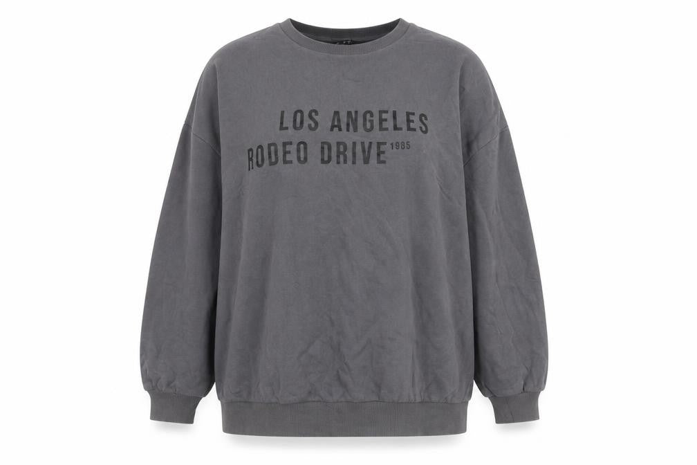 Front view of F&F women’s grey xl pullover sweatshirt los angeles graphic print