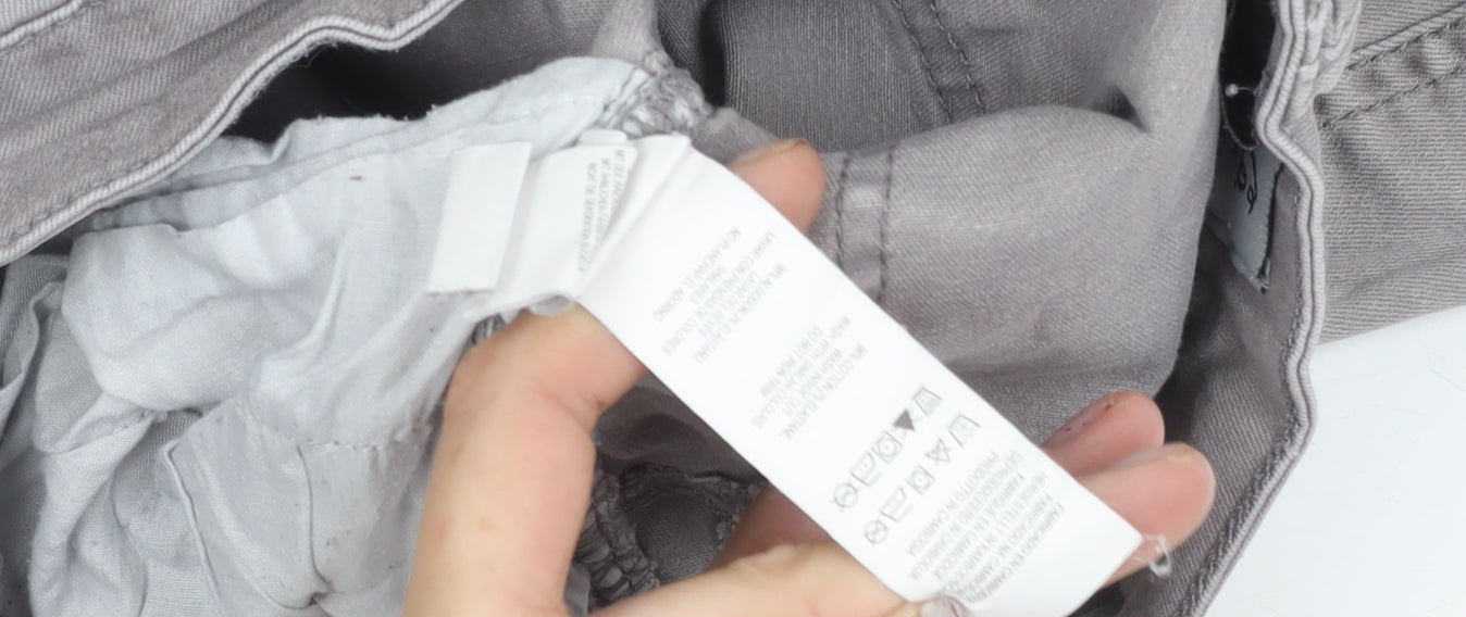 PrimCo Womens Grey Cargo Jeans Size 10 Regular Fit Cotton