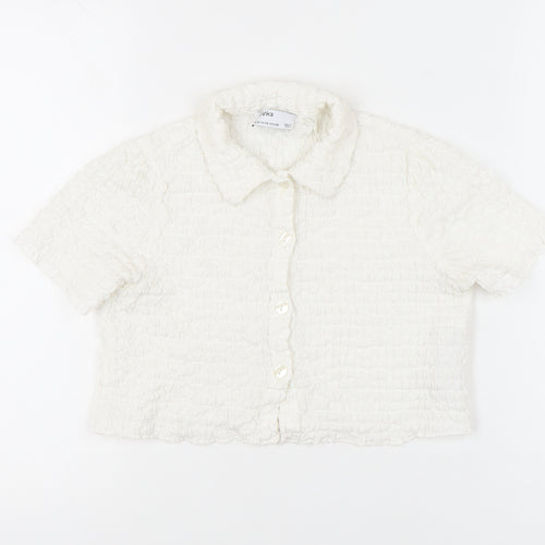 Bershka Women Ivory XS Cropped Button-Up Collared Shirt