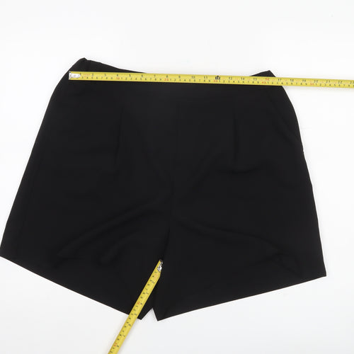 Uniqlo Women’s Black XL Chino Pleated Shorts Polyester