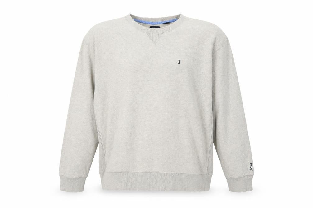 Front view of IZOD Men’s Beige Pullover Sweatshirt 2XL Logo Crew Neck Long Sleeve