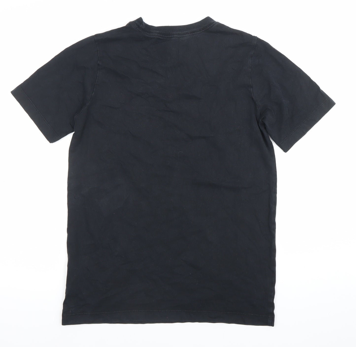 Nike Boys Black XL Graphic Logo Sports T-Shirt Casual Gym Tee