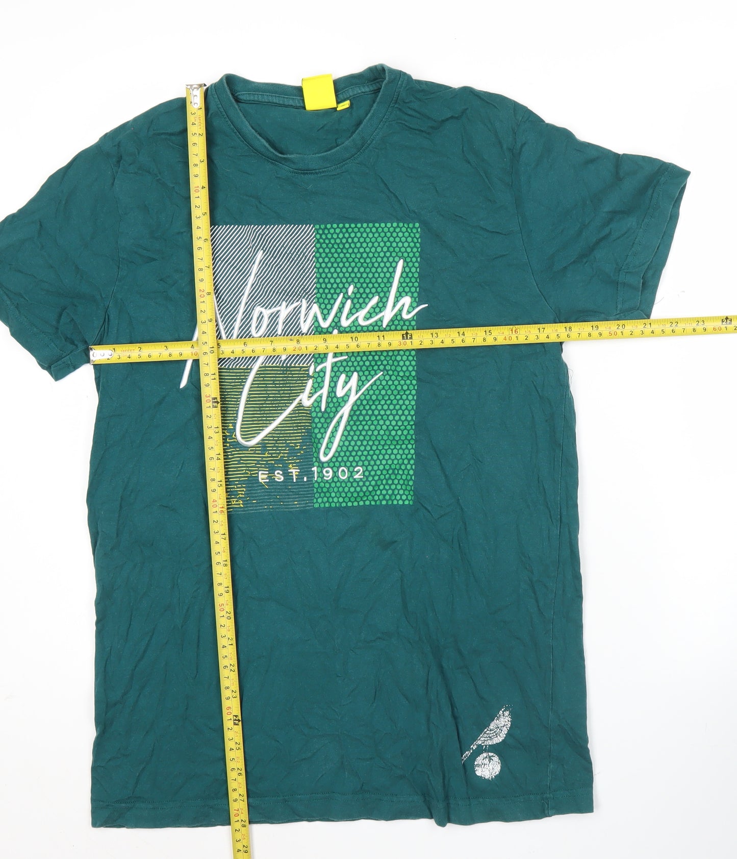 Norwich City FC Men’s Green Graphic Print T-Shirt Medium