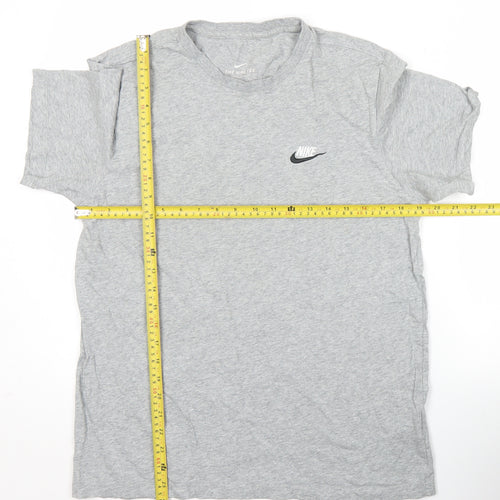 Nike Men's Grey M Casual Short Sleeve Crew Neck Cotton T-Shirt