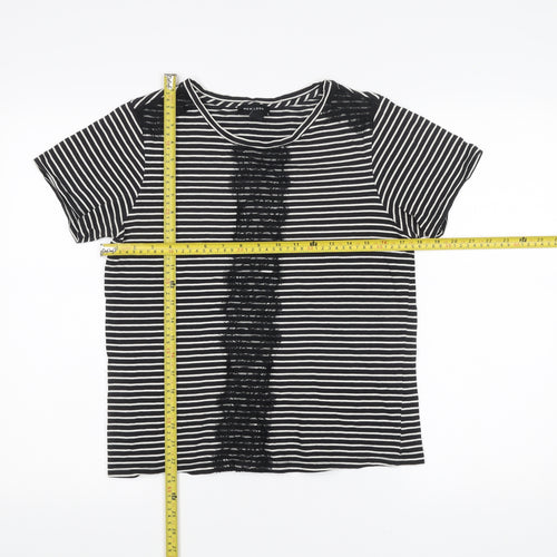 New Look Womens Black Striped Lace Accent T-Shirt Size 12