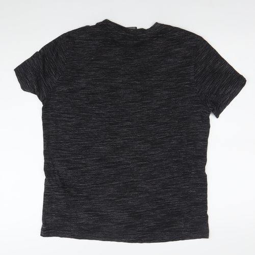 Champion Men's Black Medium Graphic Crew Neck Short Sleeve T-Shirt