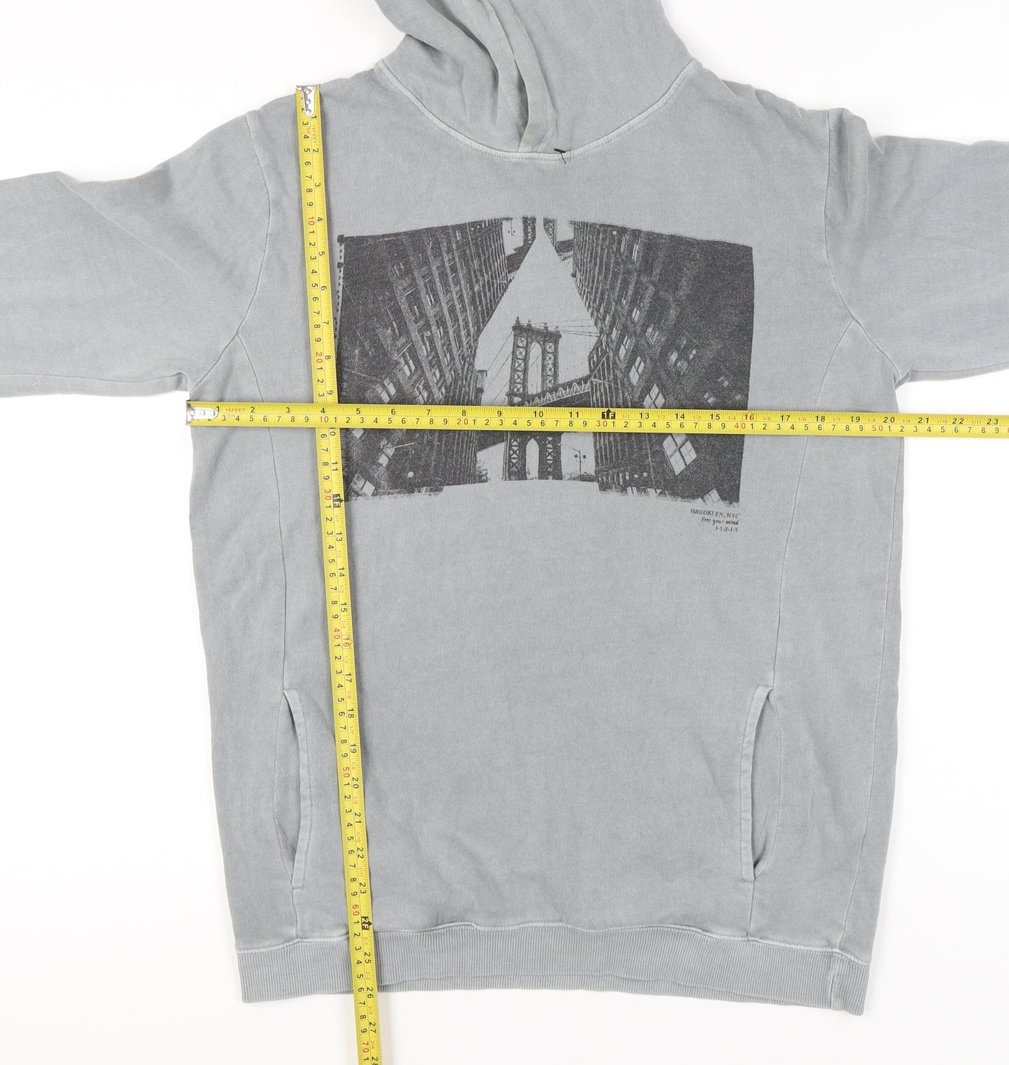 Cotton On Men’s Grey Pullover Hoodie Small Graphic Print City Urban