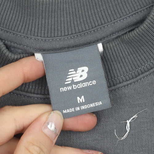 New Balance Mens Grey Sweatshirt M Crew Neck Pullover Logo Sportswear