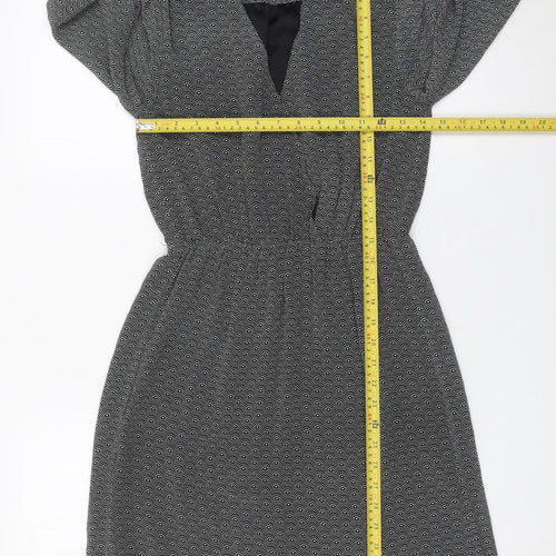H&M Women’s Black Geometric Knee Length Shift Dress Size 8