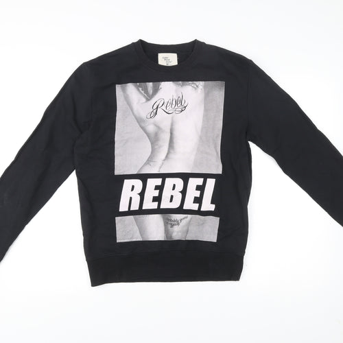 Cedar Wood State Men’s Black Rebel Graphic Sweatshirt M Pullover
