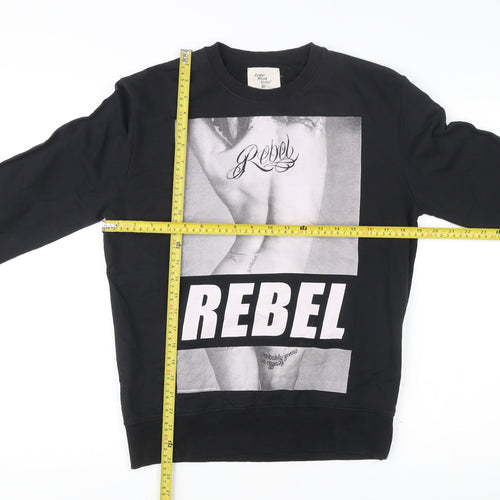 Cedar Wood State Men’s Black Rebel Graphic Sweatshirt M Pullover