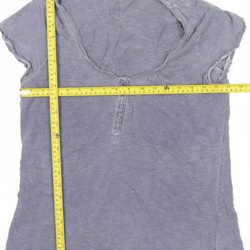 Red Soul Women's Grey Cotton Scoop Neck Button T-Shirt Size 10