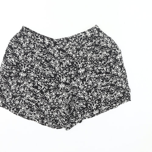 Papaya Women’s Black Floral Culotte Shorts Size 10 Viscose