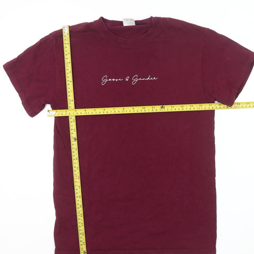 Goose & Gander Men's Red Small Logo Cotton Crew Neck T-Shirt