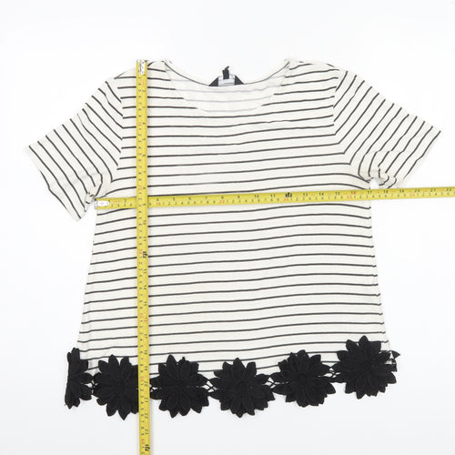 New Look Women’s White Striped T-Shirt Size 8 Short Sleeve Floral Hem