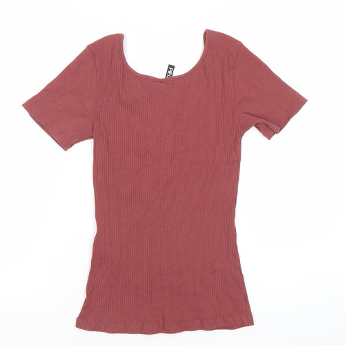 Pieces Women’s Red Scoop Neck Short Sleeve Slim Fit T-Shirt Size M
