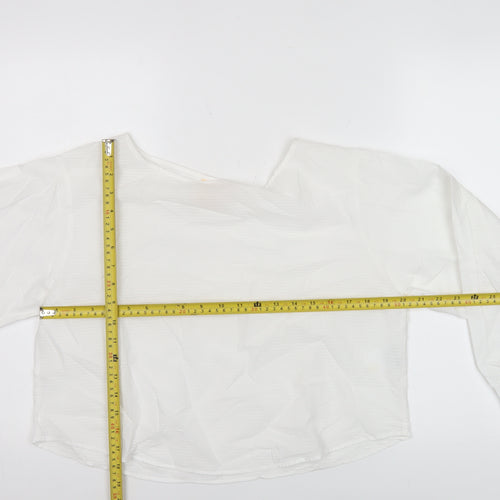 Uniqlo Women’s White Cotton Cropped Blouse L Long Sleeve Boat Neck