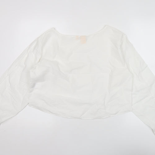 Uniqlo Women’s White Cotton Cropped Blouse L Long Sleeve Boat Neck