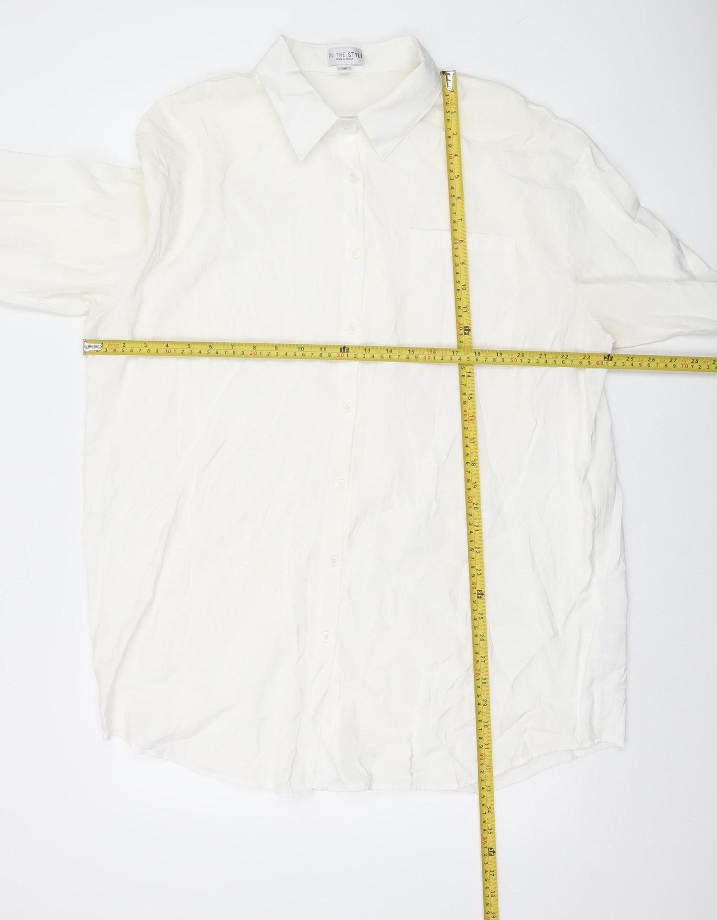 In The Style Women's White Size 14 Button-Up Long Sleeve Shirt