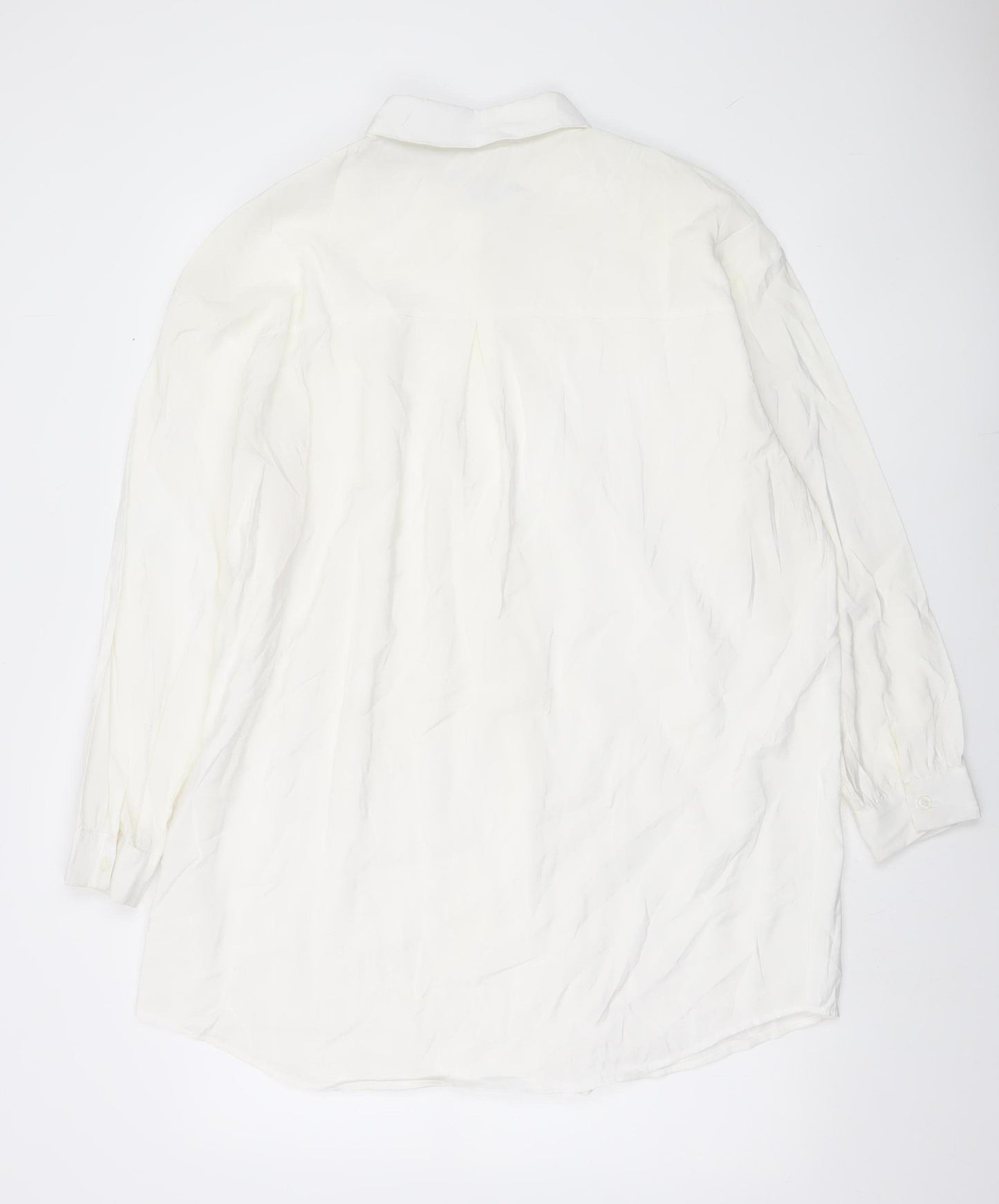 In The Style Women's White Size 14 Button-Up Long Sleeve Shirt