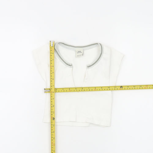 Urban Outfitters Women’s White XS Cropped Henley T-Shirt