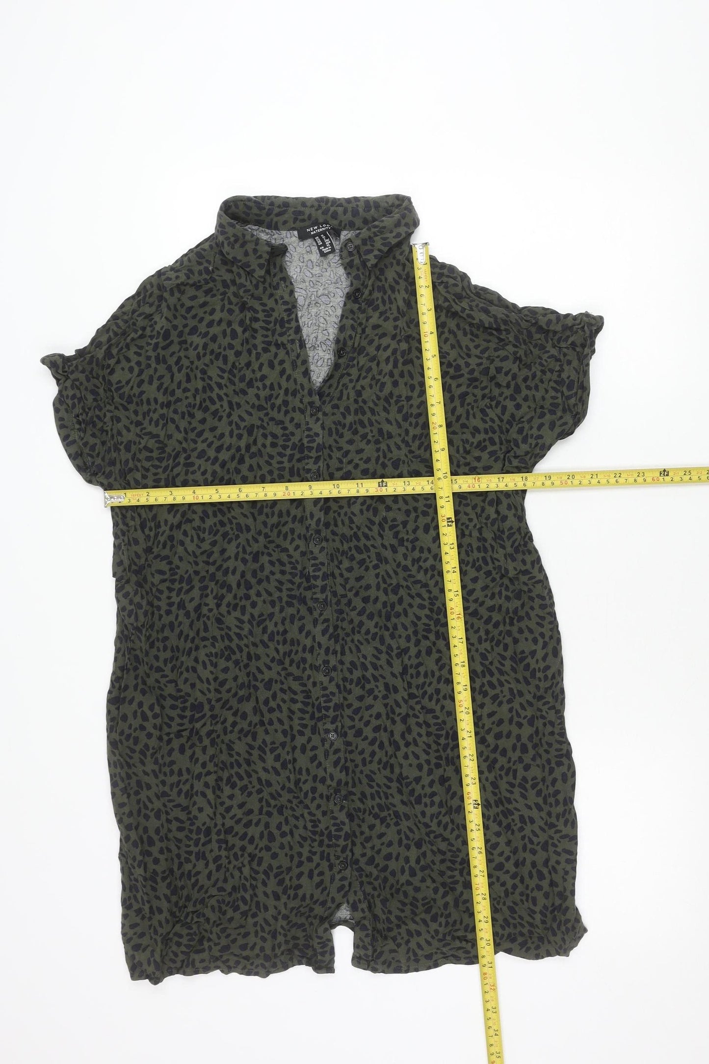 New Look Maternity Women’s Green Animal Print Button-Up Blouse UK 12
