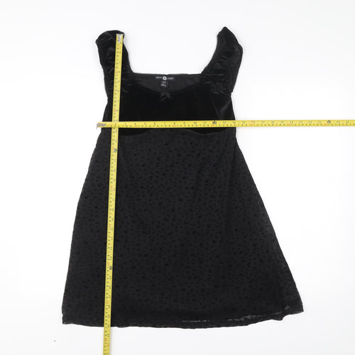 Daisy Street Women’s Black A-Line Velvet Dress Size 10 Party Cocktail