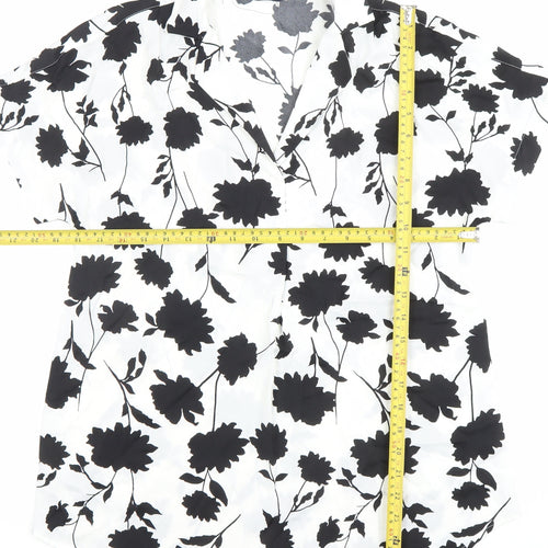 Marks and Spencer Women's Black White Floral Button-Up Shirt S