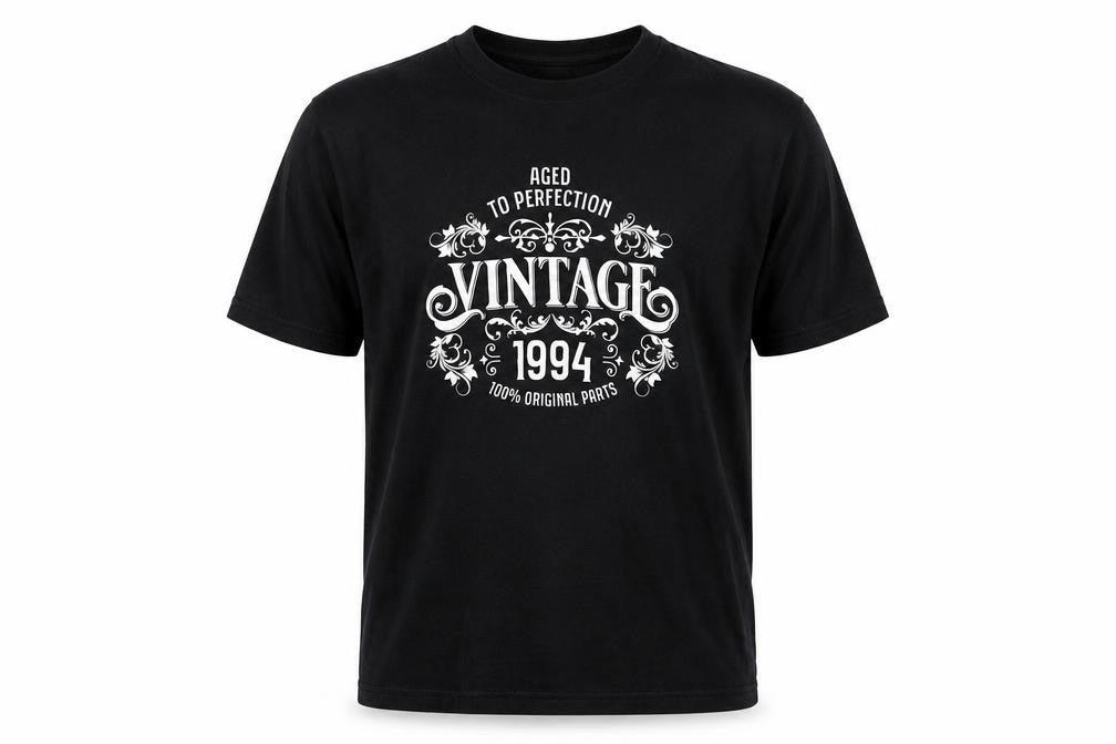 Gildan Men’s Black Medium Vintage 1994 Birthday Graphic T-Shirt