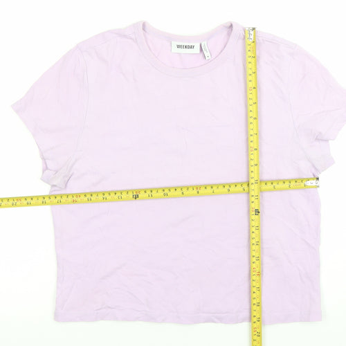 Weekday Women's Purple Cotton T-Shirt Size M Short Sleeve Casual
