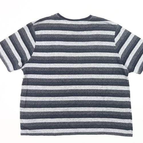 Maine New England Men’s Grey Black Striped XL Crew Neck T-Shirt