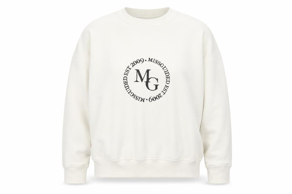 Front view of Missguided Women’s Ivory Petite Logo Sweatshirt UK 4 Pullover