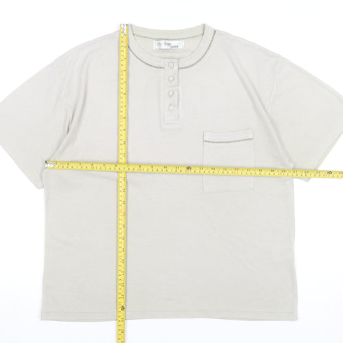Design Essentials Women’s Beige Henley T-Shirt M Short Sleeve