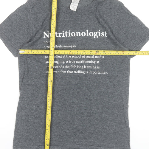 Gildan Women’s Grey Nutritionologist Funny Quote T-Shirt Size S