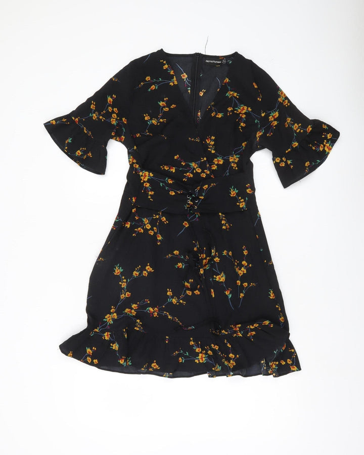 PrettyLittleThing Women’s Black Floral Wrap Dress Size 10 V-Neck Ruffle